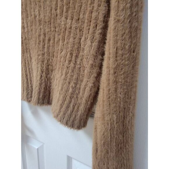 Aritzia Cozy Fuzzy Ulmann Sweater XS - Picture 10 of 10